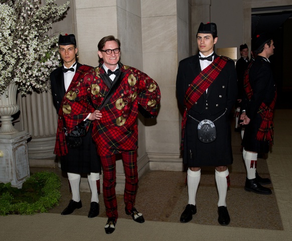 Habitually Chic�: The Costume I...